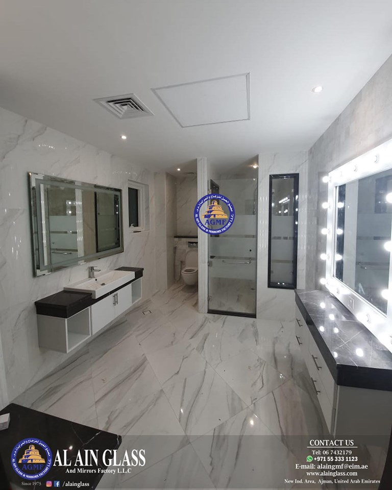 Al Ain Glass & Mirrors Factory Buildeey