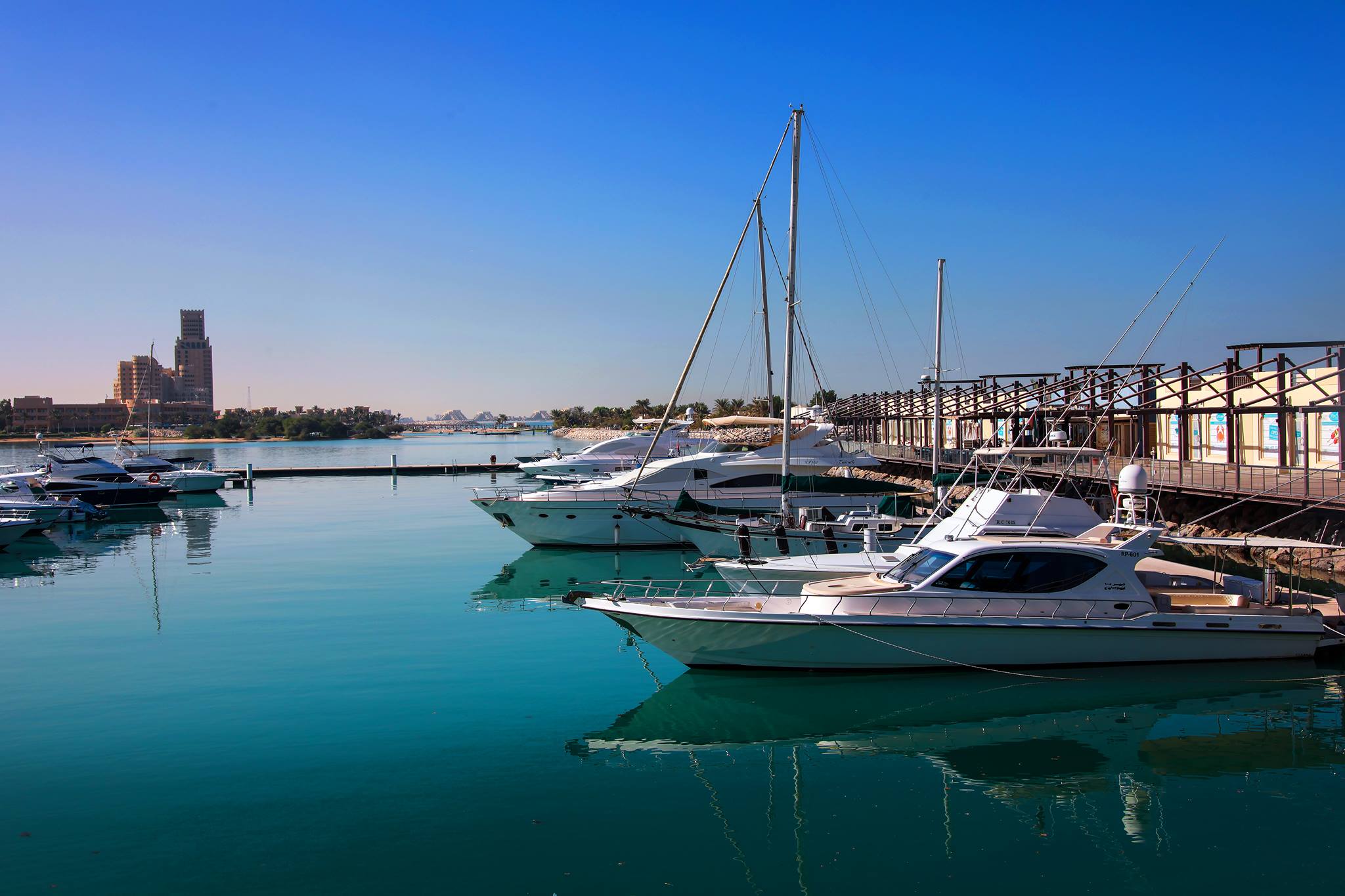 al hamra marina & yacht club