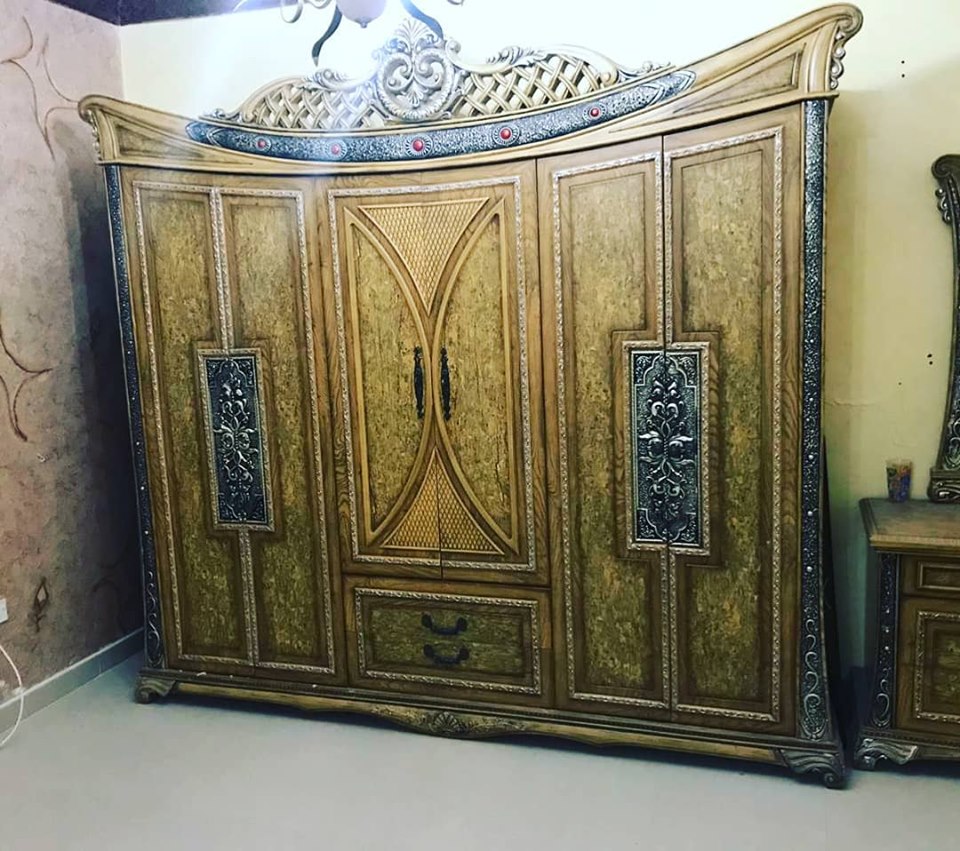 Al Thahani Used Furniture Buildeey
