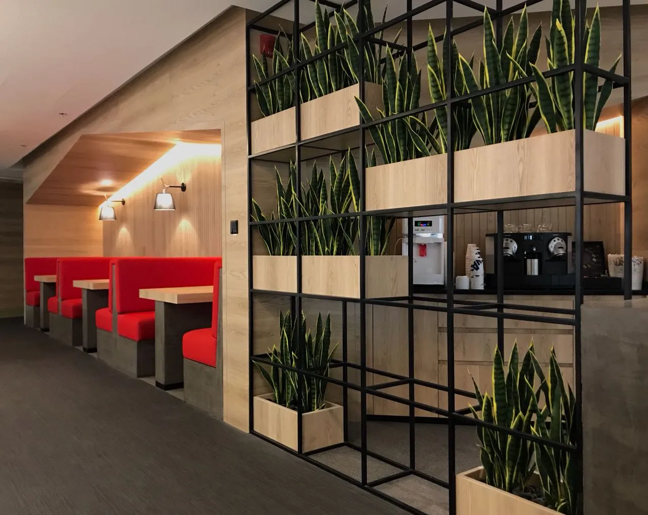 Everest Furniture Factory Buildeey